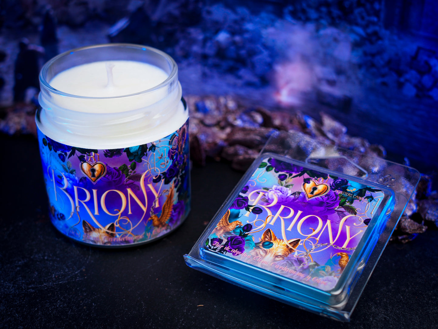 Vela Clásica “Briony Rosewood" Rose in Chains - Monsters Candles ® - Velas Literarias