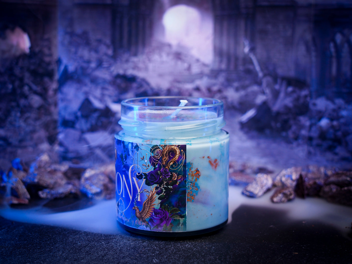 Vela “Briony Rosewood" Rose in Chains - Monsters Candles ® - Velas Literarias