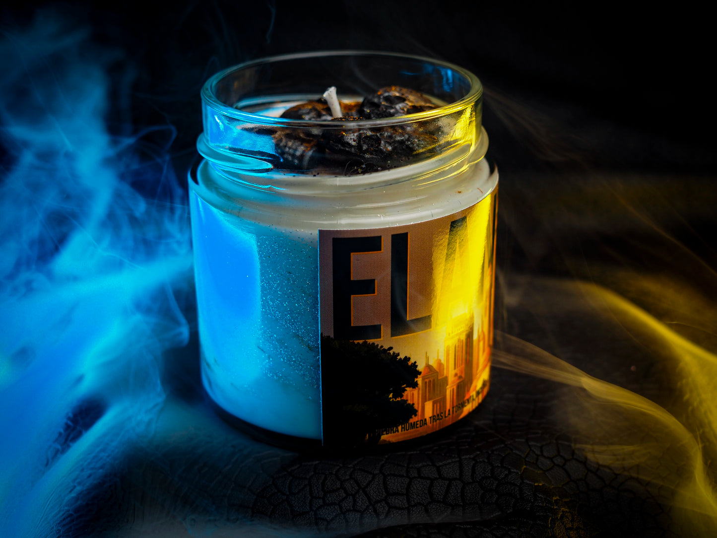 Vela "Elantris" Brandon Sanderson | Monsters Candles ®