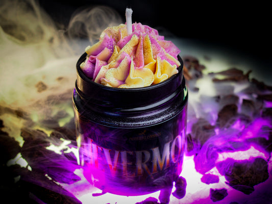 Vela "Nevermore" Miércoles Addams - Ed. Exclusiva PREVENTA | Monsters Candles ® - Velas Literarias