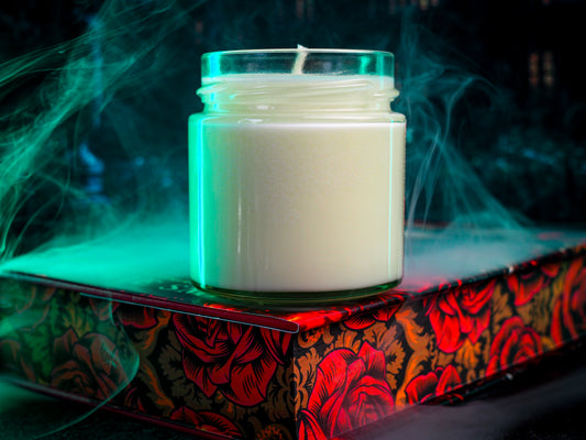 Vela Clásica “Phantasma" Kaylie Smith - Monsters Candles ® - Velas Literarias