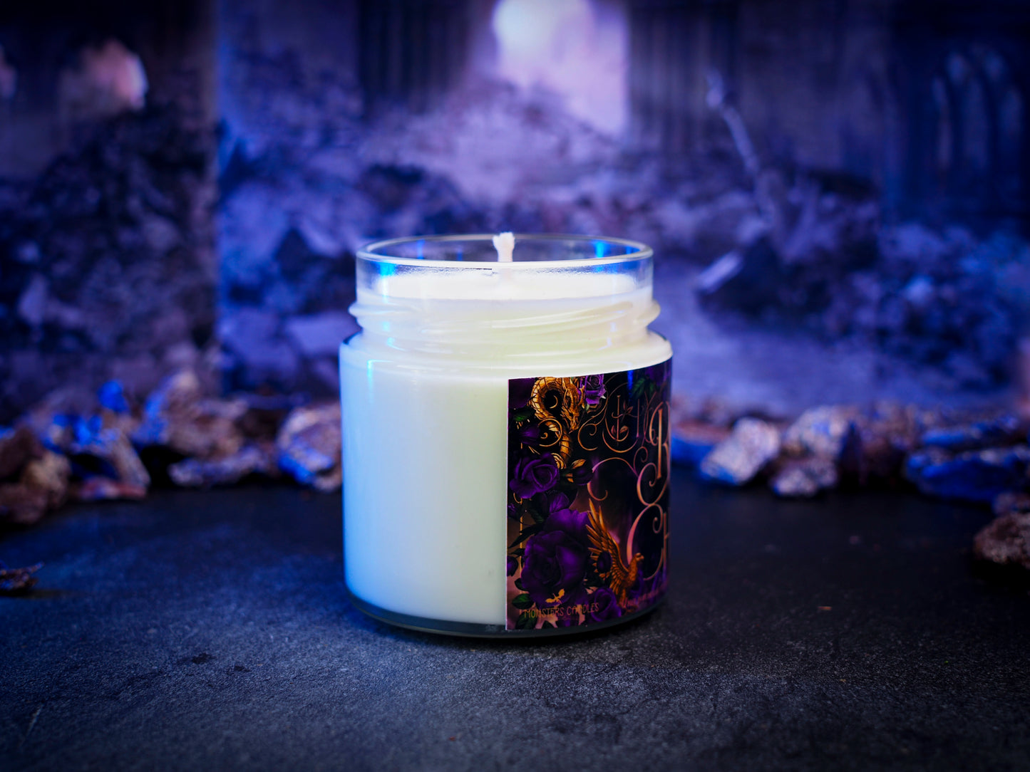 Vela Clásica “Rose in Chains" - Monsters Candles ® - Velas Literarias