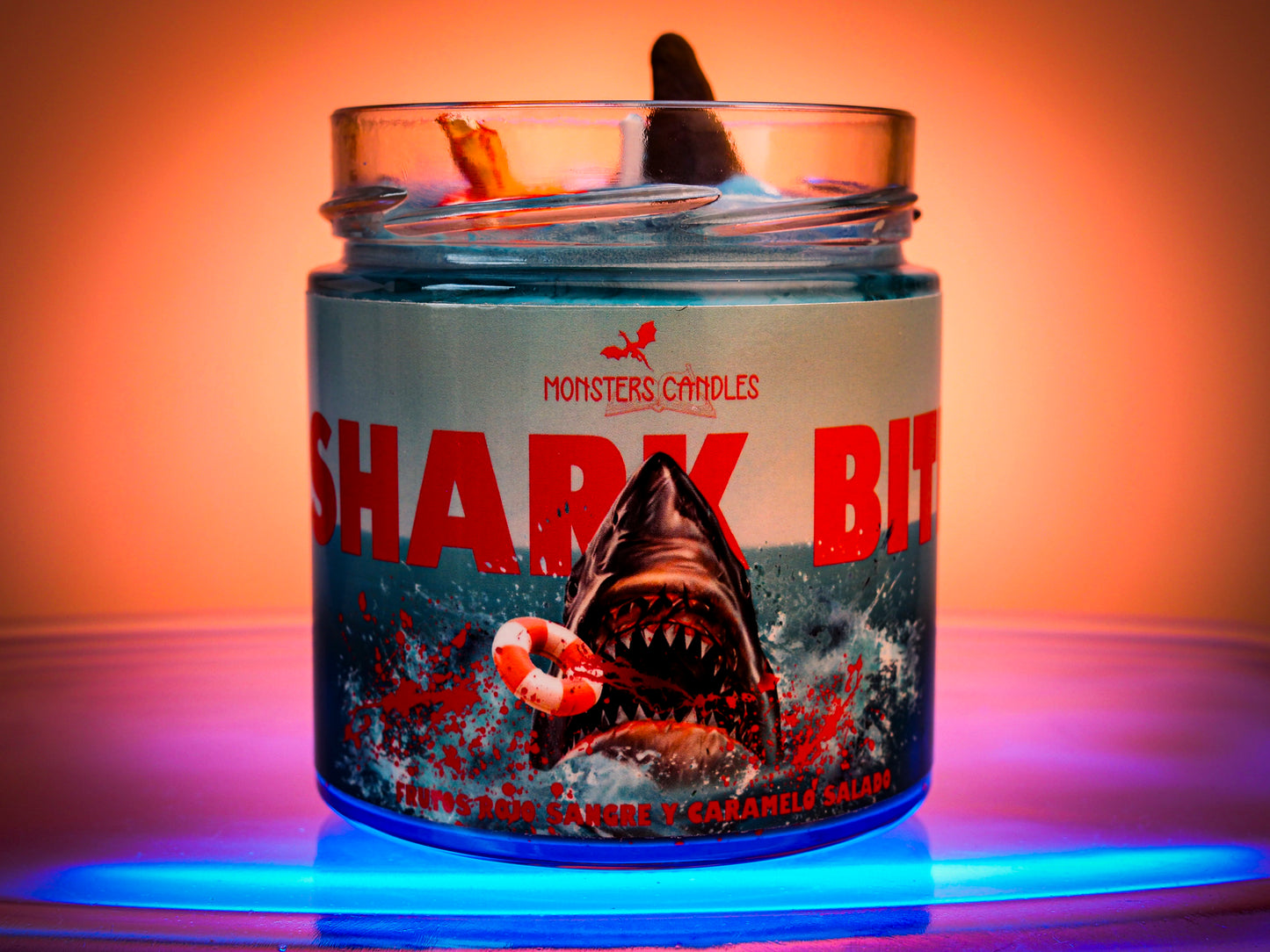 Vela "Tiburón" Ed. Coleccionista - Summer '25 | Monsters Candles ® - Velas Literarias