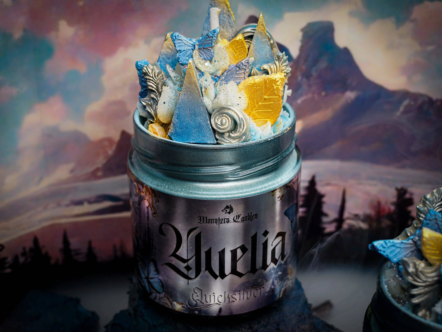 Vela "Yvelia" Quicksilver | Monsters Candles ®