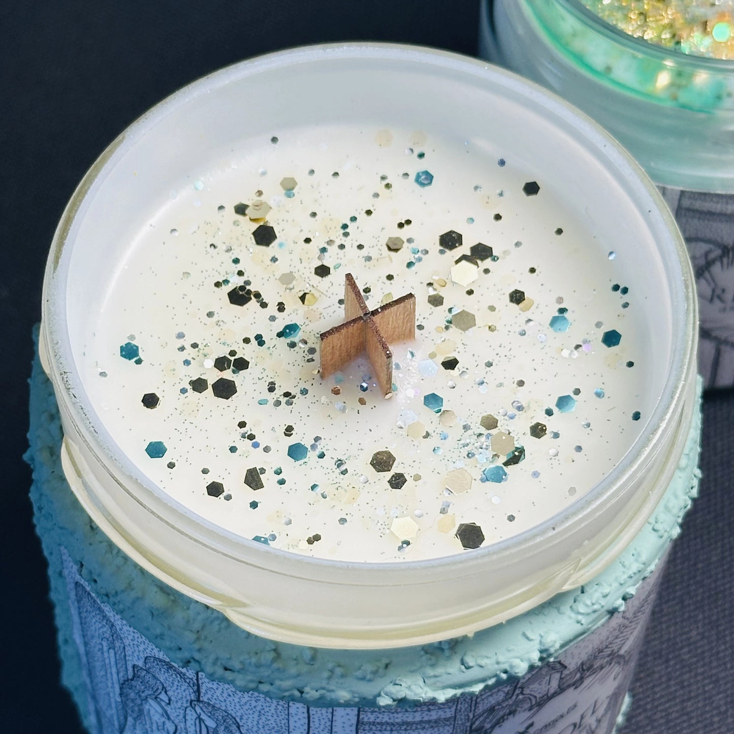 Vela "Rivendel" El Señor de los Anillos x @aaguirreart - Monsters Candles ® - Velas Literarias artesanas de soja 100% ecológica