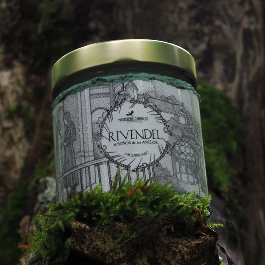Vela "Rivendel" El Señor de los Anillos x @aaguirreart - Monsters Candles ® - Velas Literarias artesanas de soja 100% ecológica