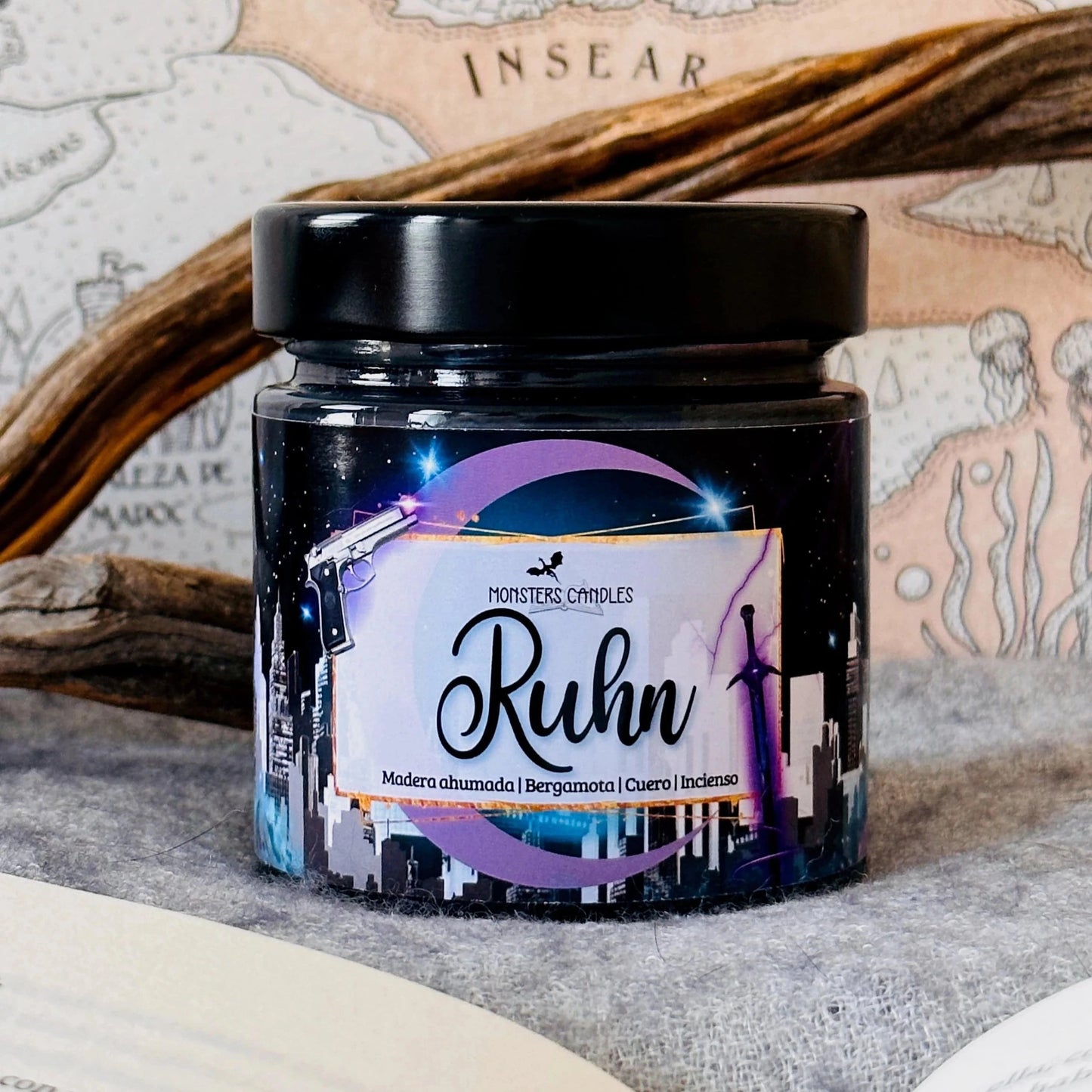 Vela "Ruhn Danaan" Ciudad Medialuna | Monsters Candles ® - Velas Literarias