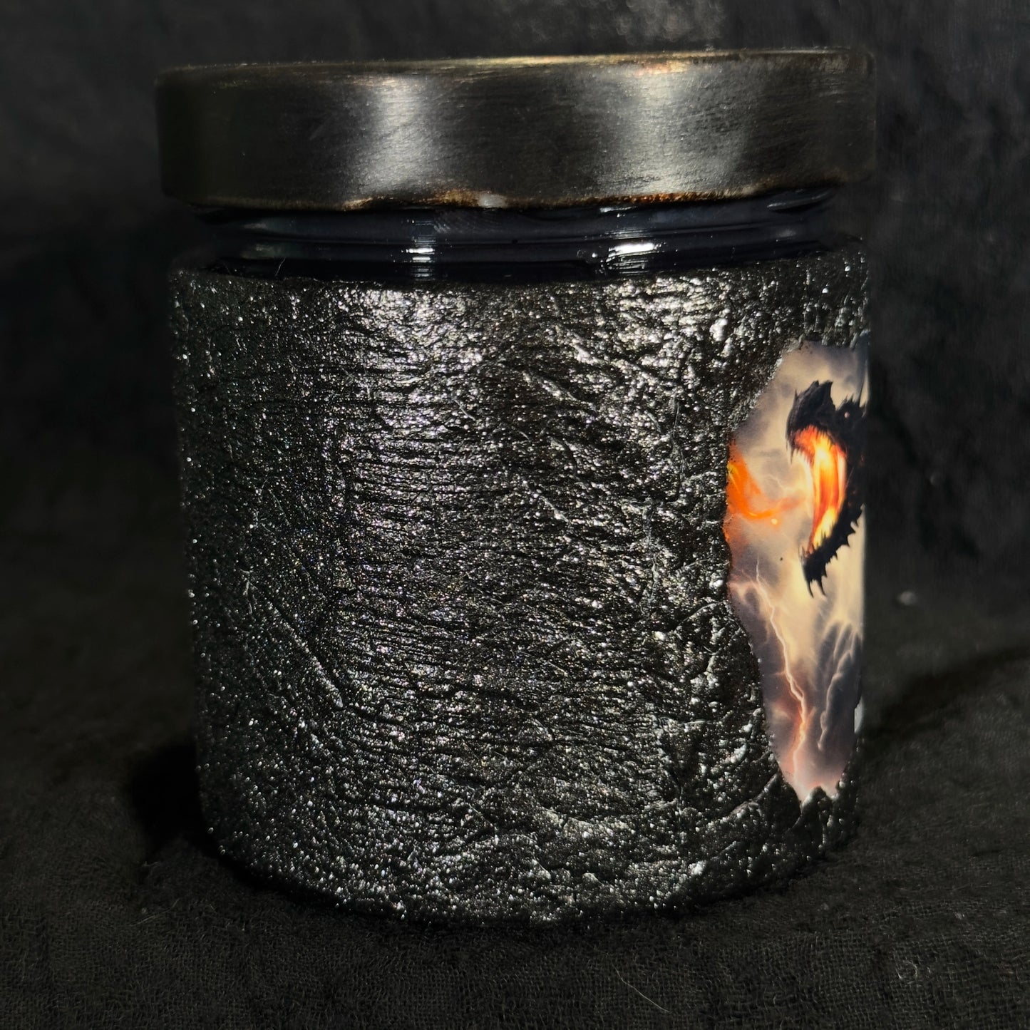 Vela "Tairn" Fourth Wing / Alas de Sangre - Monsters Candles ® - Velas Literarias artesanas de soja 100% ecológica