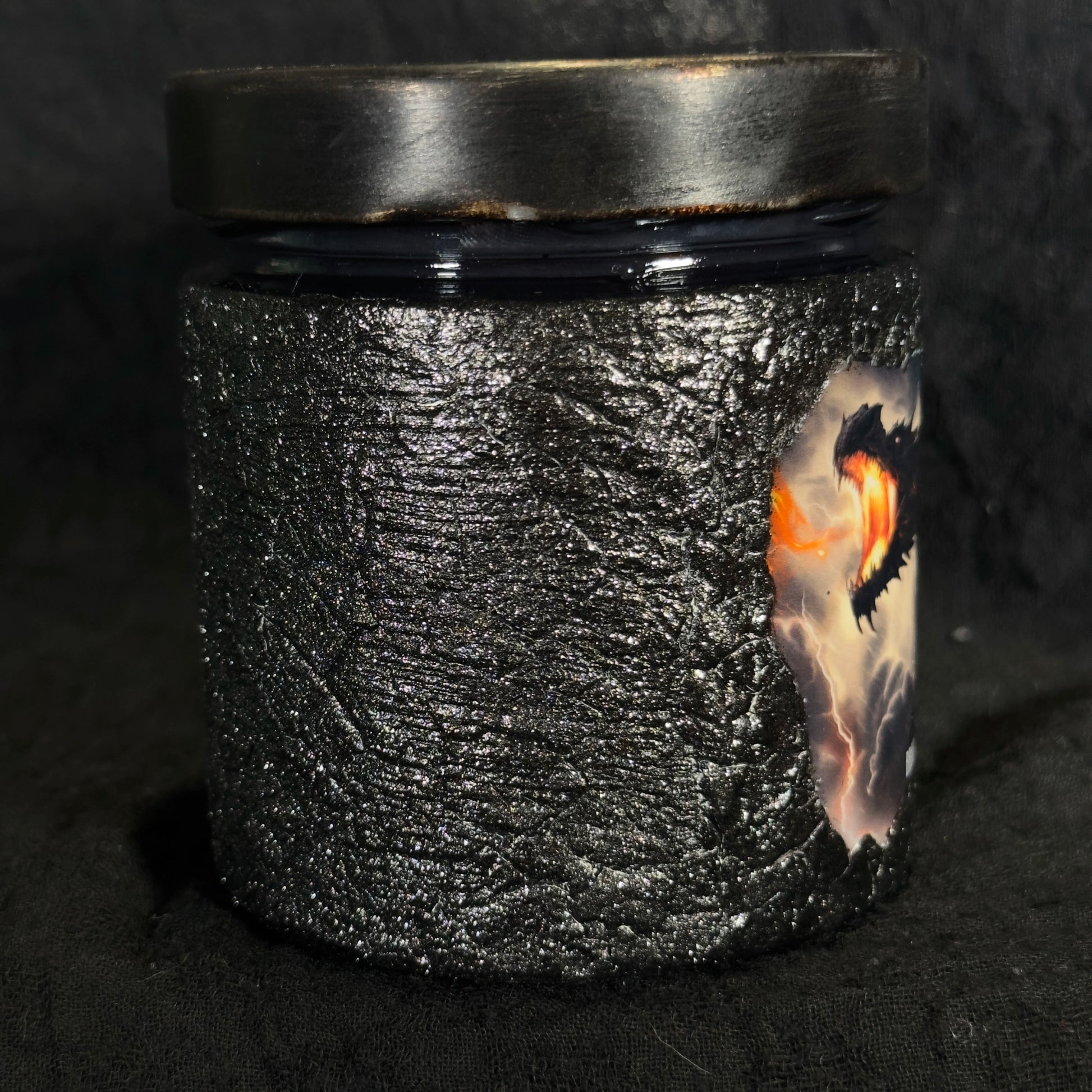 Vela "Tairn" Fourth Wing / Alas de Sangre - Monsters Candles ® - Velas Literarias artesanas de soja 100% ecológica