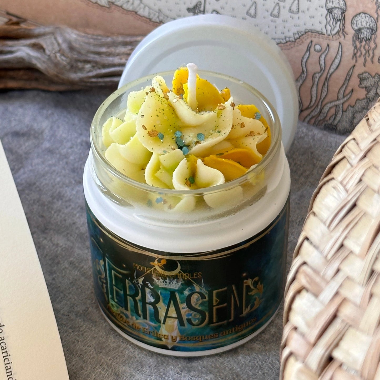 Vela “Terrasen” Trono de Cristal - Monsters Candles ® - Velas Literarias artesanas de soja 100% ecológica