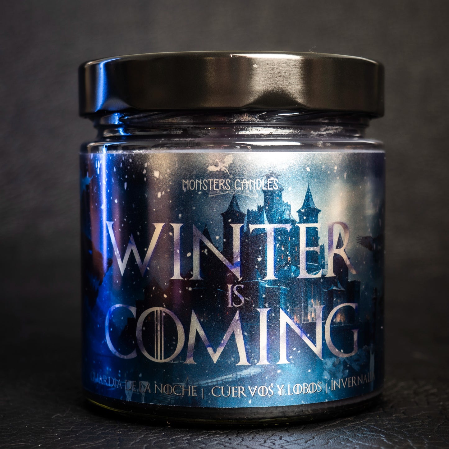 Vela "Winter is Coming" Juego de Tronos / Game of Thrones - Monsters Candles ® - Velas Literarias artesanas de soja 100% ecológica