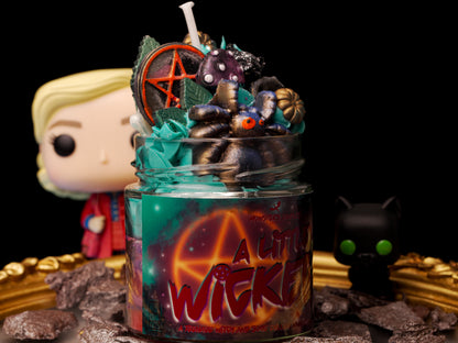 Duftkerze „A Little Wicked“ Exklusive Halloween-Edition x @misslion.arts