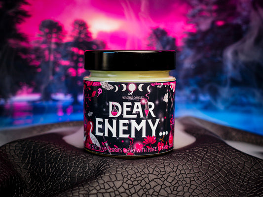 Vela Clásica “Querido Enemigo…" | Monsters Candles ® - Velas Literarias
