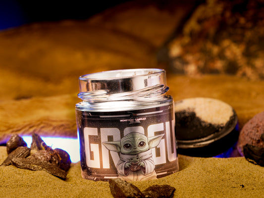 Vela "Grogu" The Mandalorian - Ed. Especial - Monsters Candles ® - Velas Literarias