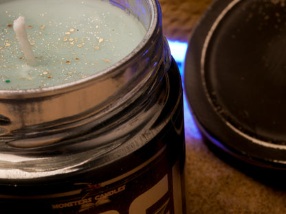 Vela "Grogu" The Mandalorian - Ed. Especial - Monsters Candles ® - Velas Literarias