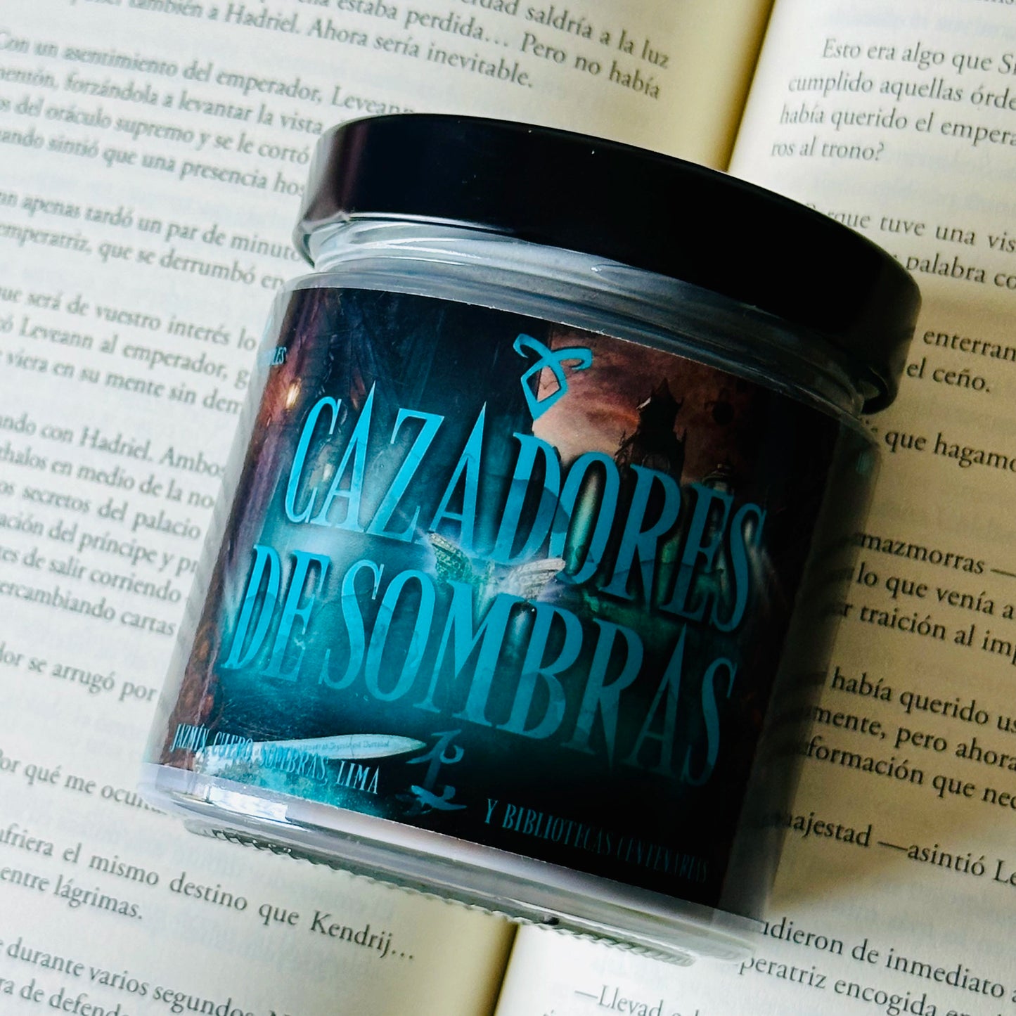 EN STOCK - "Cazadores de Sombras" Cassandra Clare