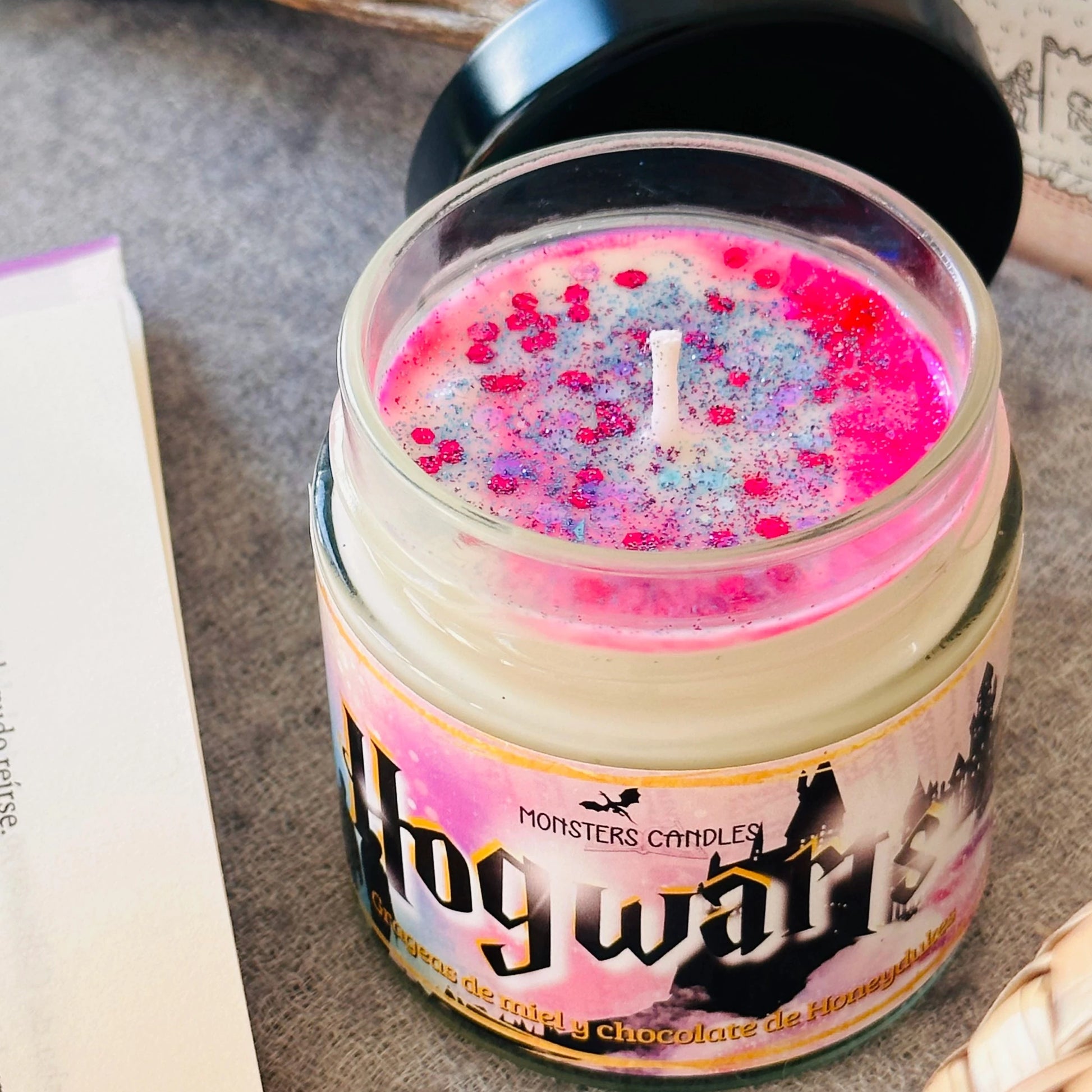 Vela “Hogwarts” Harry Potter – Monsters Candles ® - Velas Literarias  artesanas de soja 100% ecológica