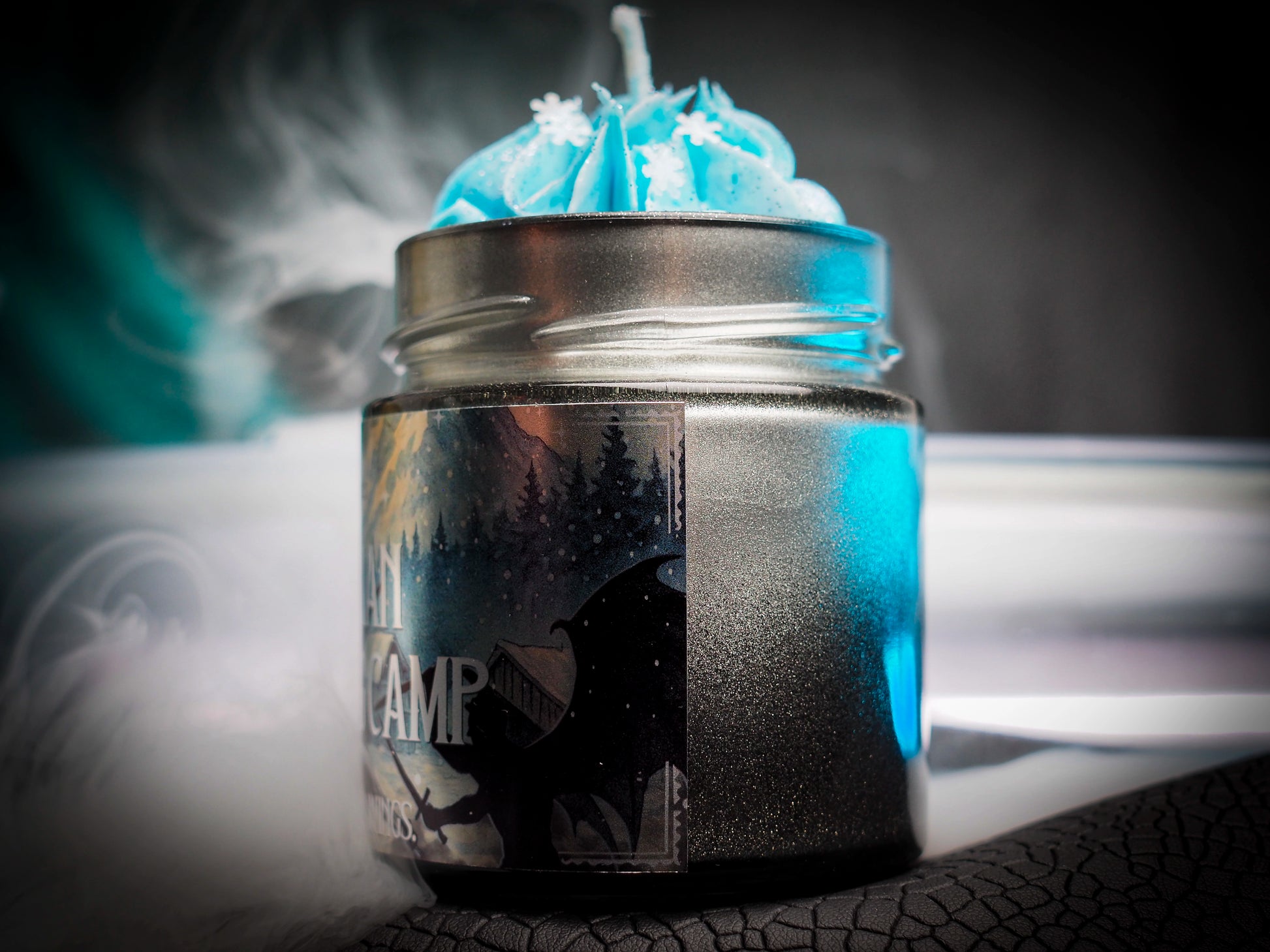 Vela "Illyrian Training Camp" Acotar - Ed. Exclusiva PREVENTA | Monsters Candles ® - Velas Literarias