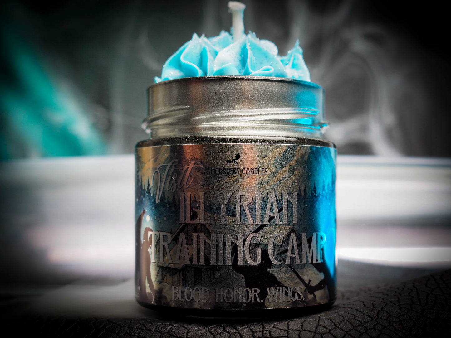 Vela "Illyrian Training Camp" Acotar - Ed. Exclusiva PREVENTA | Monsters Candles ® - Velas Literarias