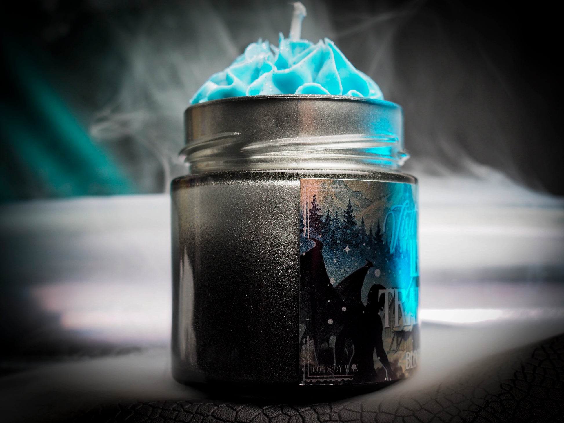 Vela "Illyrian Training Camp" Acotar - Ed. Exclusiva PREVENTA | Monsters Candles ® - Velas Literarias