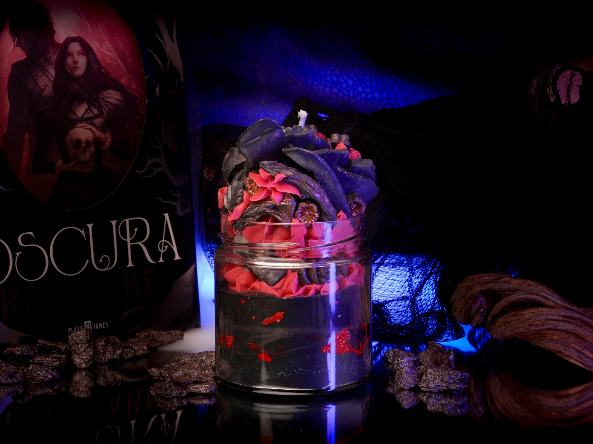 Vela "Oscura" Anatema de Keri Lake - Edición Artística - Monsters Candles ® - Velas Literarias