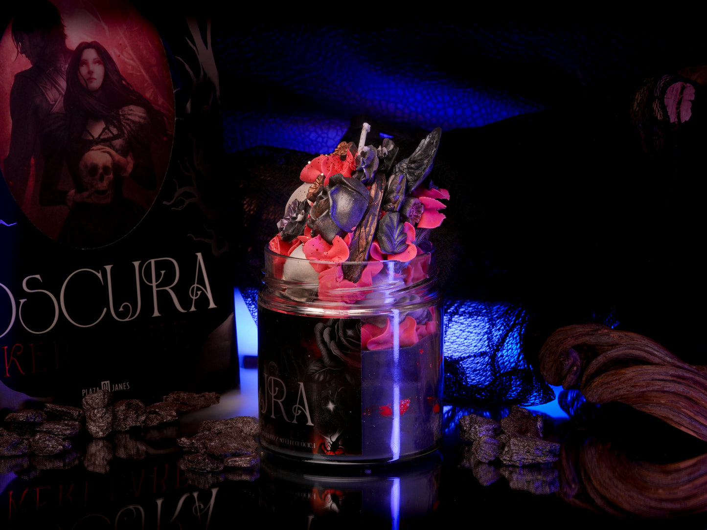 Vela "Oscura" Anatema de Keri Lake - Edición Artística - Monsters Candles ® - Velas Literarias