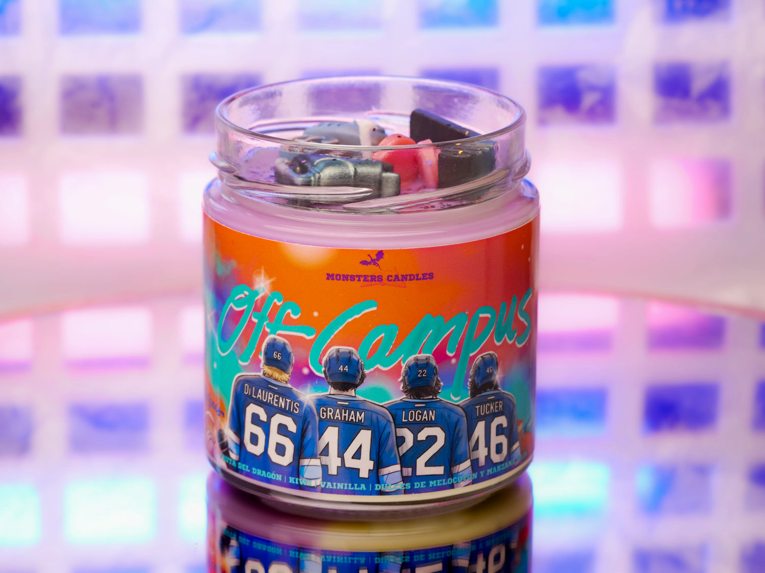 Vela "Off Campus" - Monsters Candles ® - Velas Literarias