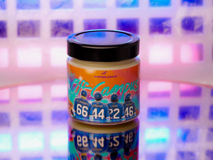 Vela clásica "Off Campus" - Monsters Candles ® - Velas Literarias
