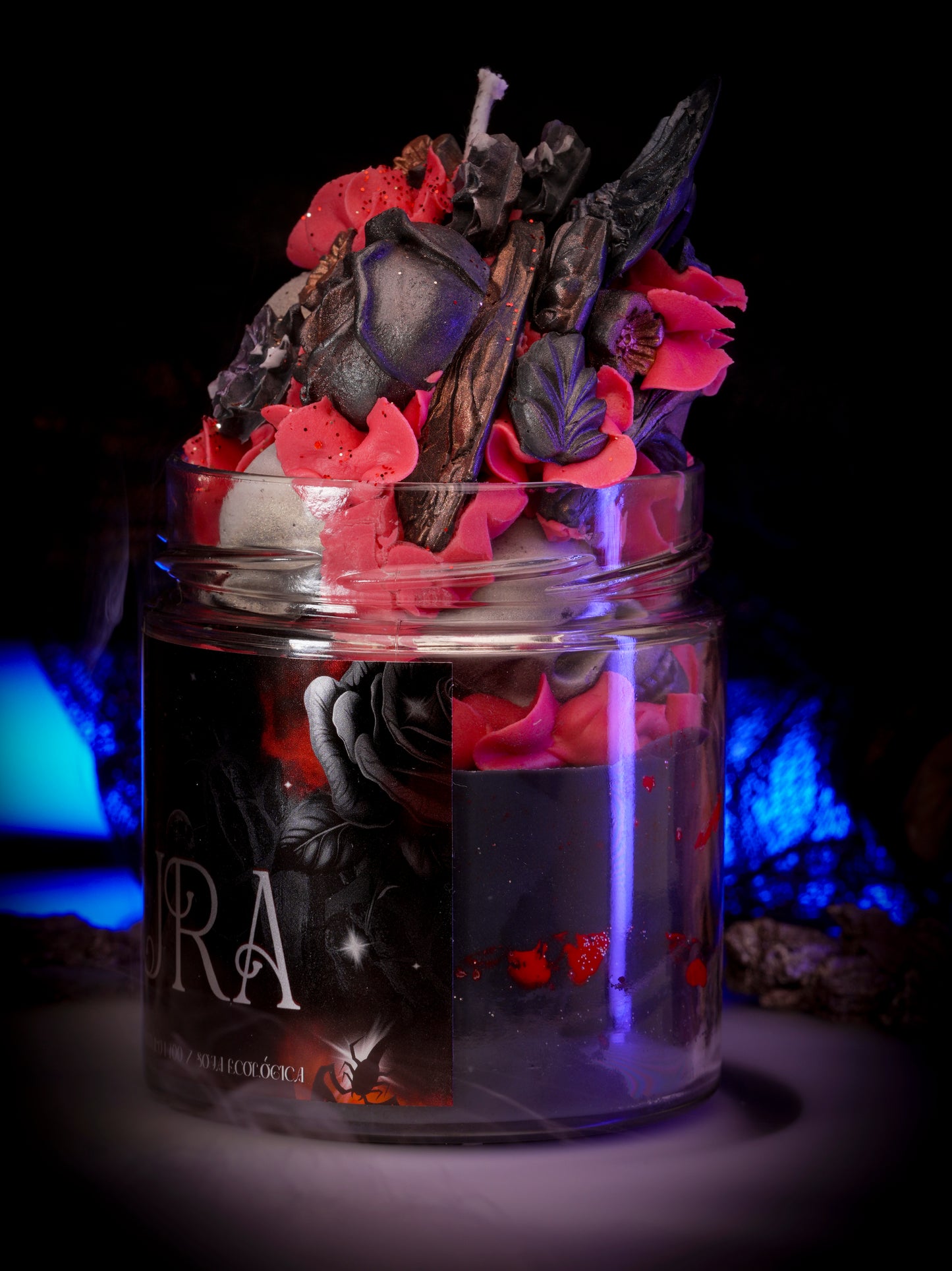 Vela "Oscura" Anatema de Keri Lake - Edición Artística - Monsters Candles ® - Velas Literarias