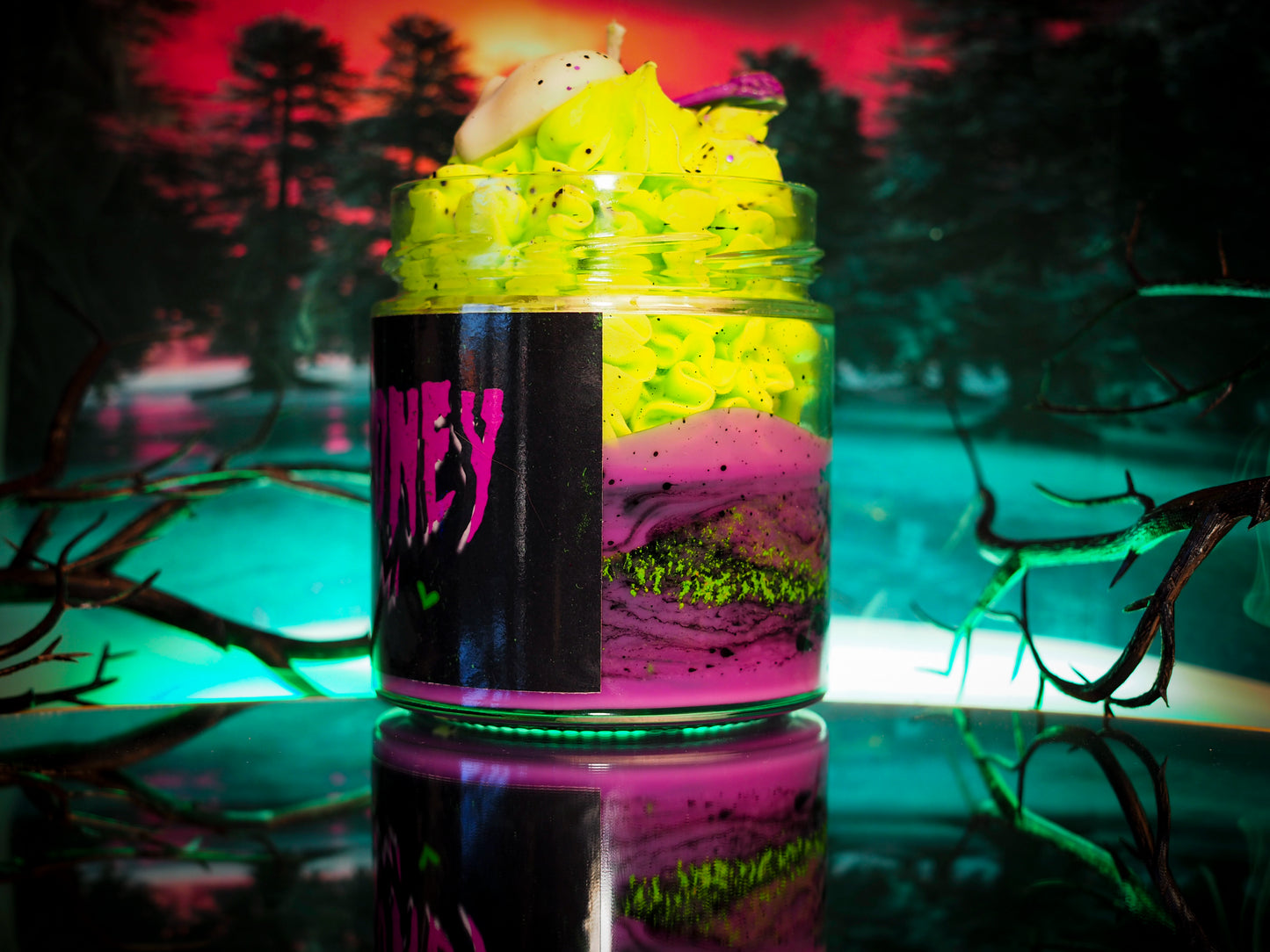 “Scream” Candle