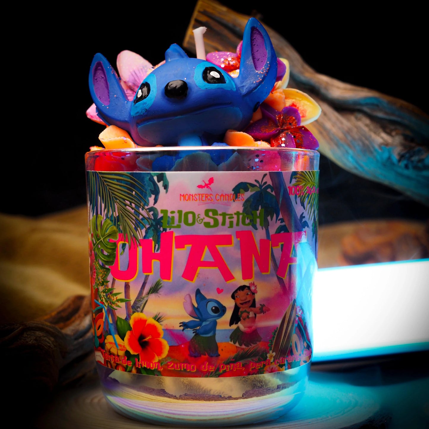 Vela "Lilo y Stitch" Ed. Limitada - VENTA FLASH | Monsters Candles ® - Velas Literarias