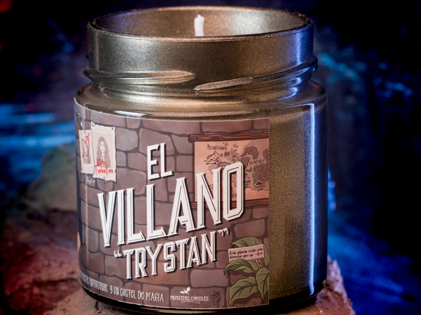 Vela "El Villano" Trystan - Asistente del Villano
