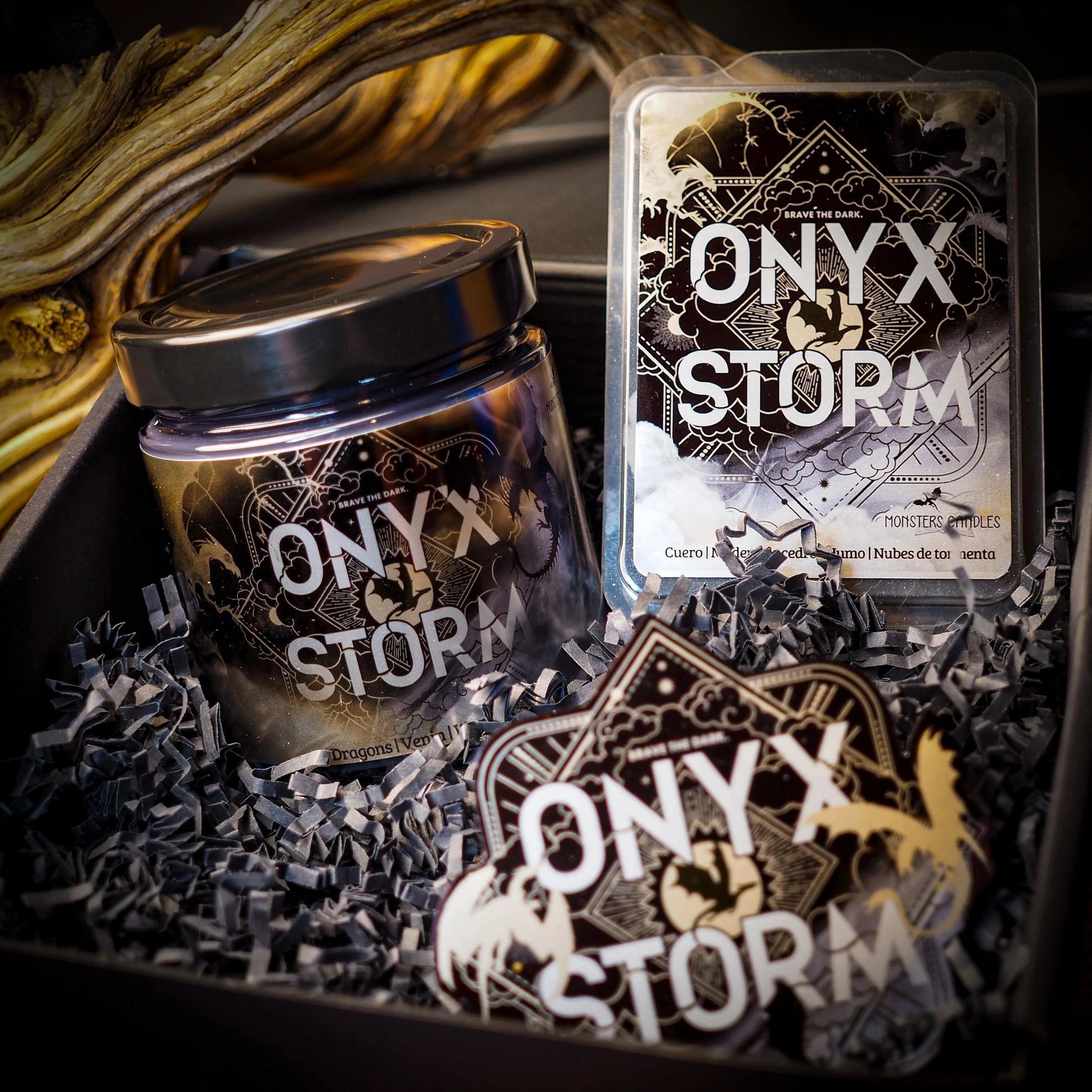 Caja Literaria “Alas de Ónix / Onyx Storm” | Monsters Candles ® - Velas Literarias