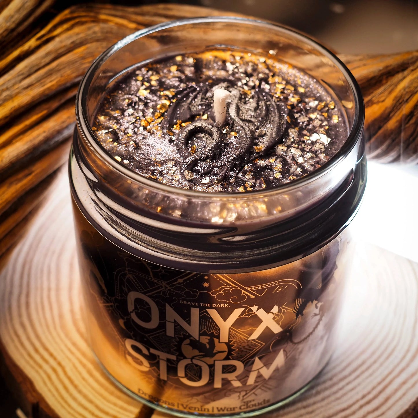 Caja Literaria “Alas de Ónix / Onyx Storm” | Monsters Candles ® - Velas Literarias