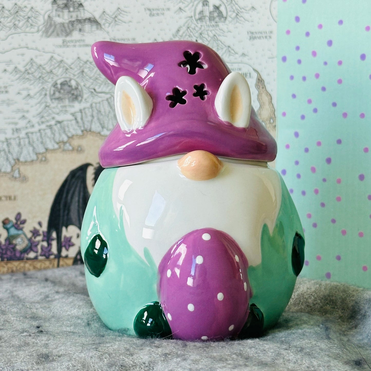 Quemador "Fantasy Bunny" - Monsters Candles ® - Velas Literarias artesanas de soja 100% ecológica