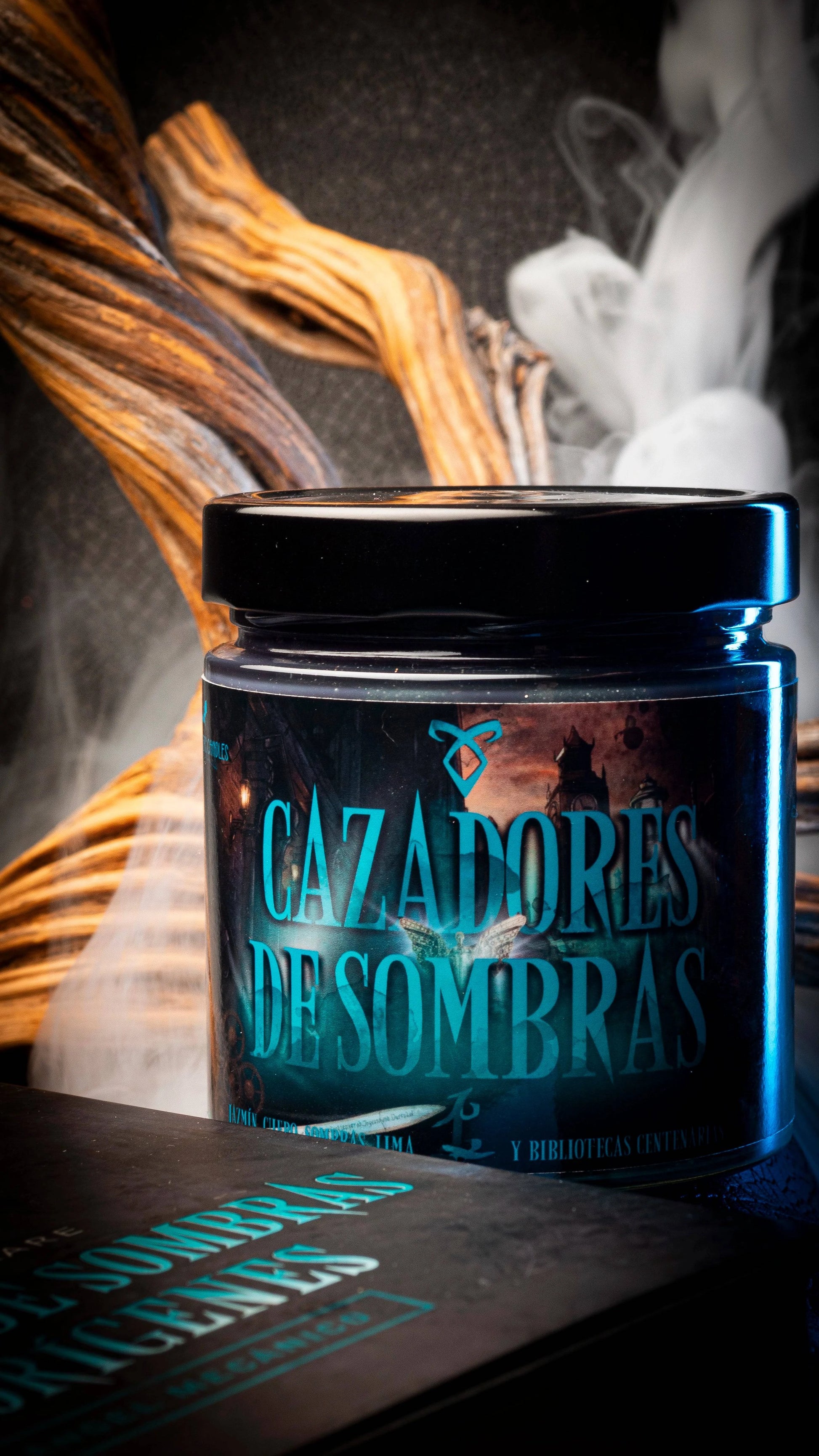 Vela “Cazadores de Sombras” | Monsters Candles ® - Velas Literarias