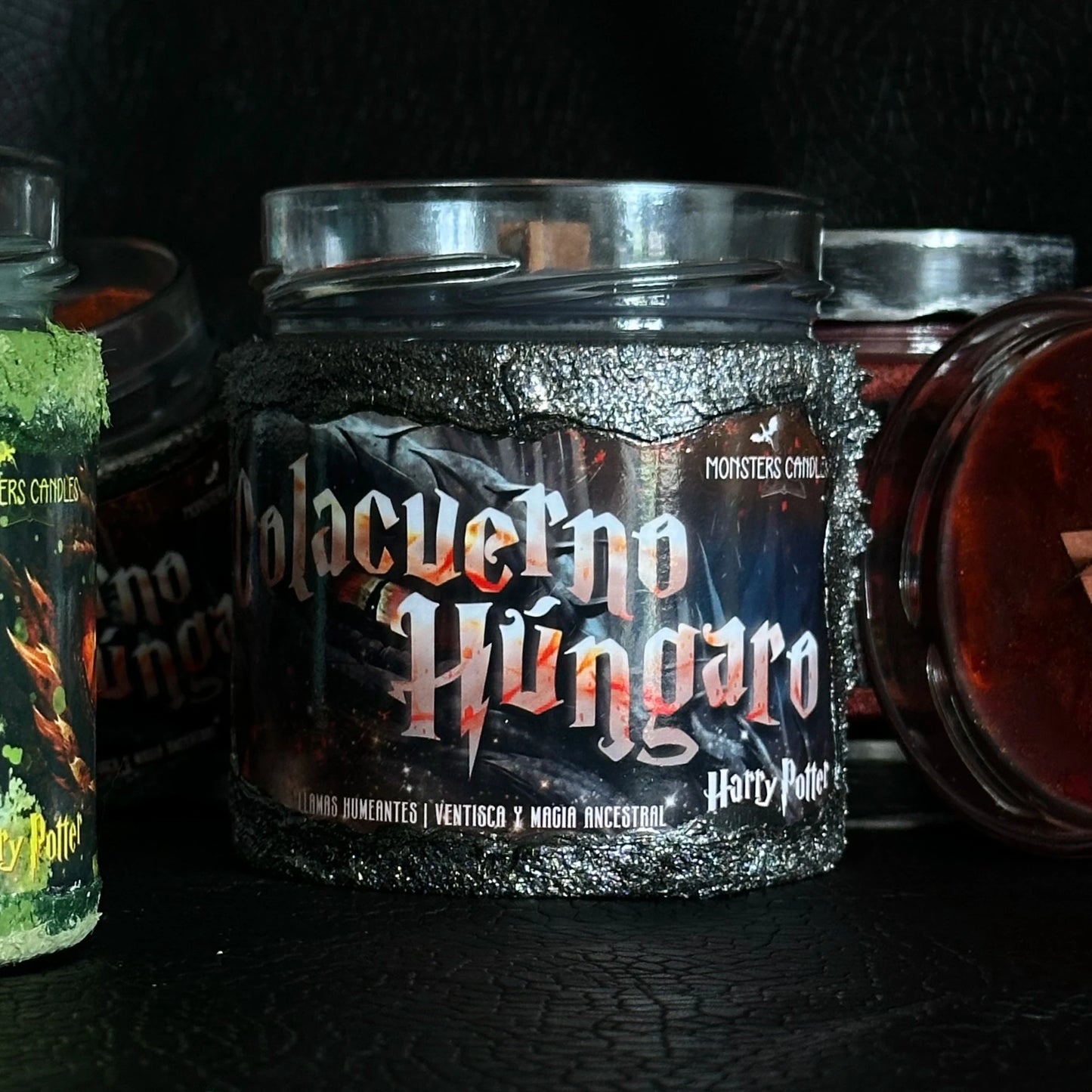 Vela "Colacuerno Húngaro" Harry Potter - Monsters Candles ® - Velas Literarias artesanas de soja 100% ecológica