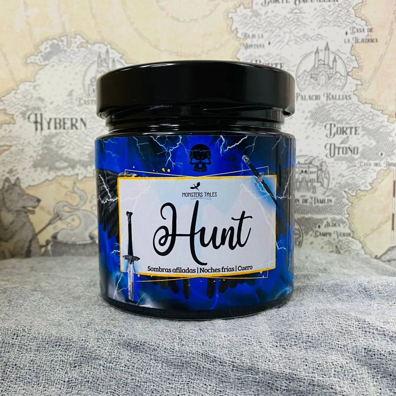 Vela “Hunt Athalar” Ciudad Medialuna - Monsters Candles ® - Velas Literarias artesanas de soja 100% ecológica