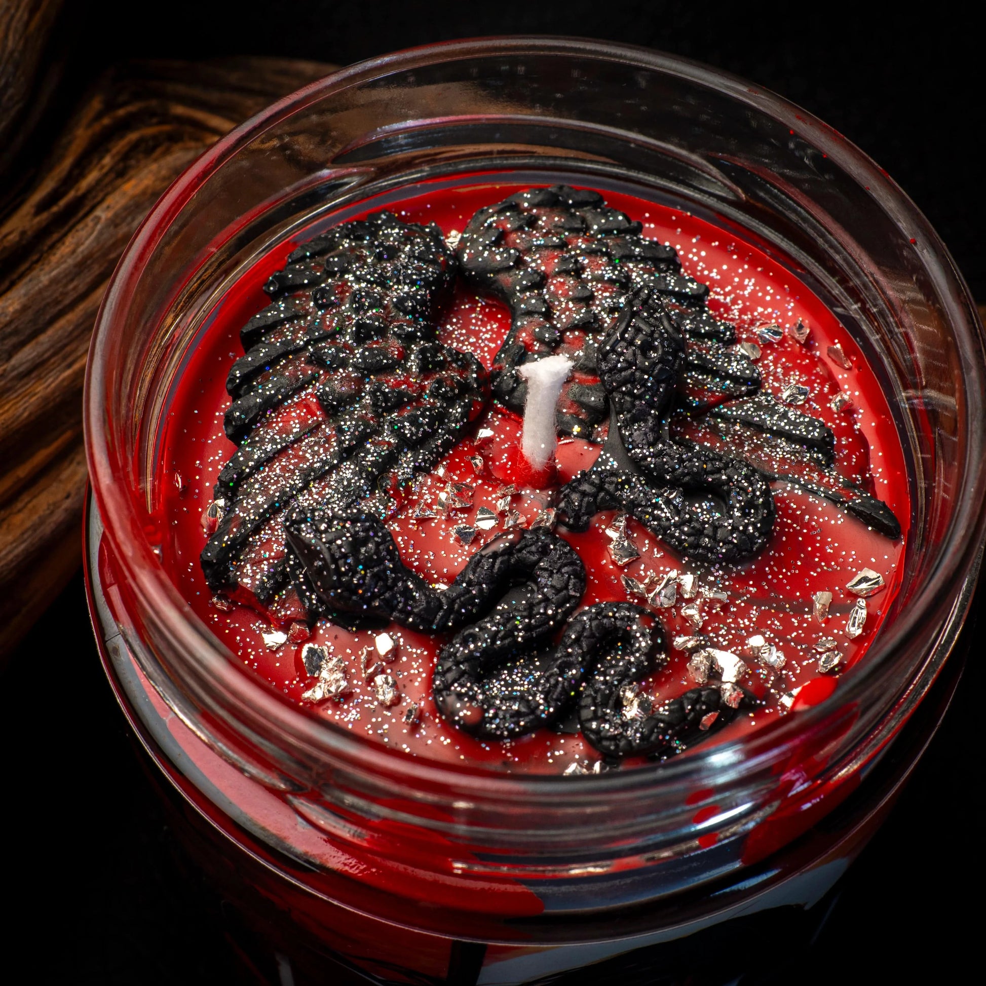 Pack Literario “La Serpiente y las Alas de la Noche” | Monsters Candles ® - Velas Literarias