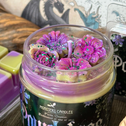 Vela "Powerless” Lauren Roberts - Monsters Candles ® - Velas Literarias artesanas de soja 100% ecológica