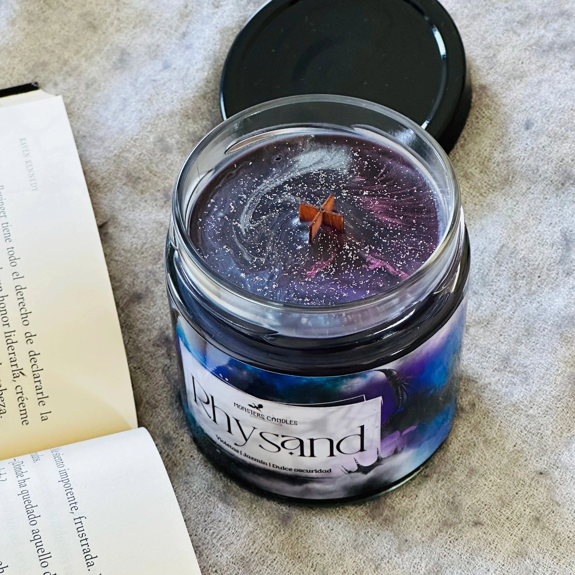 Vela “Rhysand” Acotar - Monsters Candles ® - Velas Literarias artesanas de soja 100% ecológica