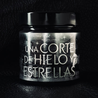 Vela "Una Corte de Hielo y Estrellas” Edición Exclusiva - Monsters Candles ® - Velas Literarias artesanas de soja 100% ecológica